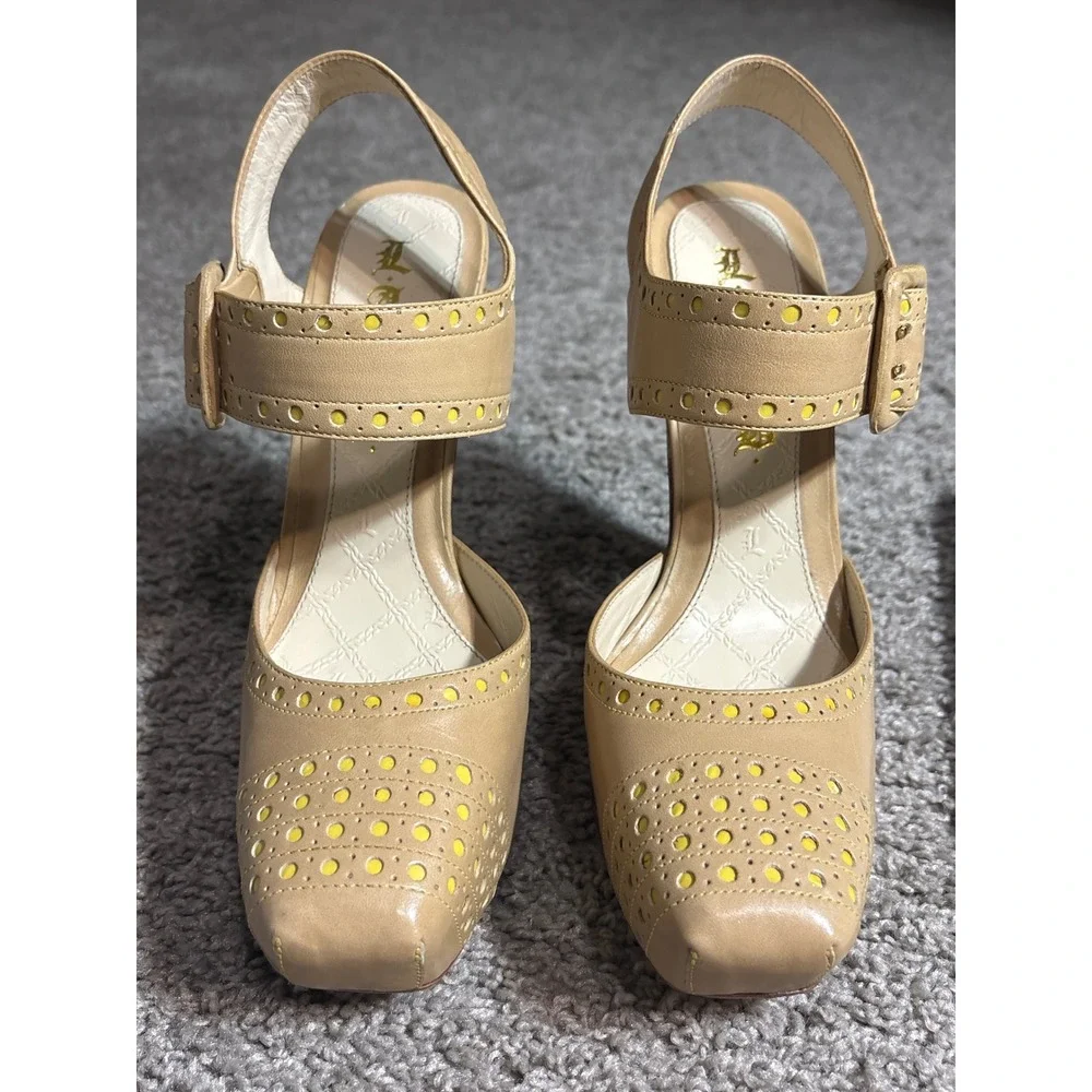 LAMB Gwen Stefani Tan Beige Yellow Perforated Platform Mary Jane Heels Pumps 6.5